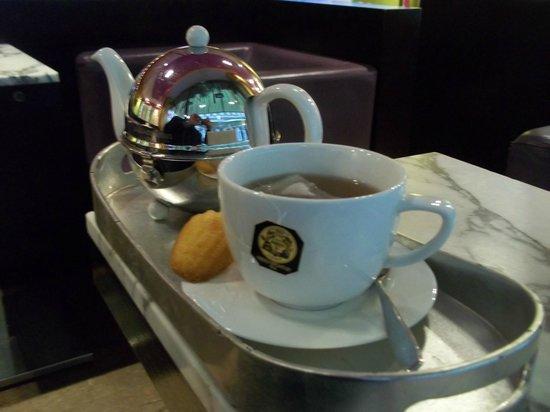 Cafe Flores